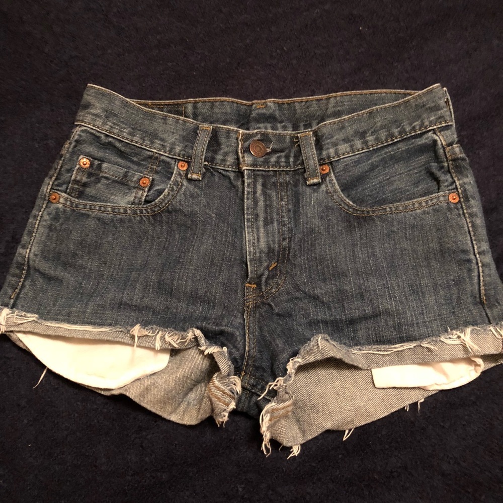 High waisted vintage Levi’s shorts